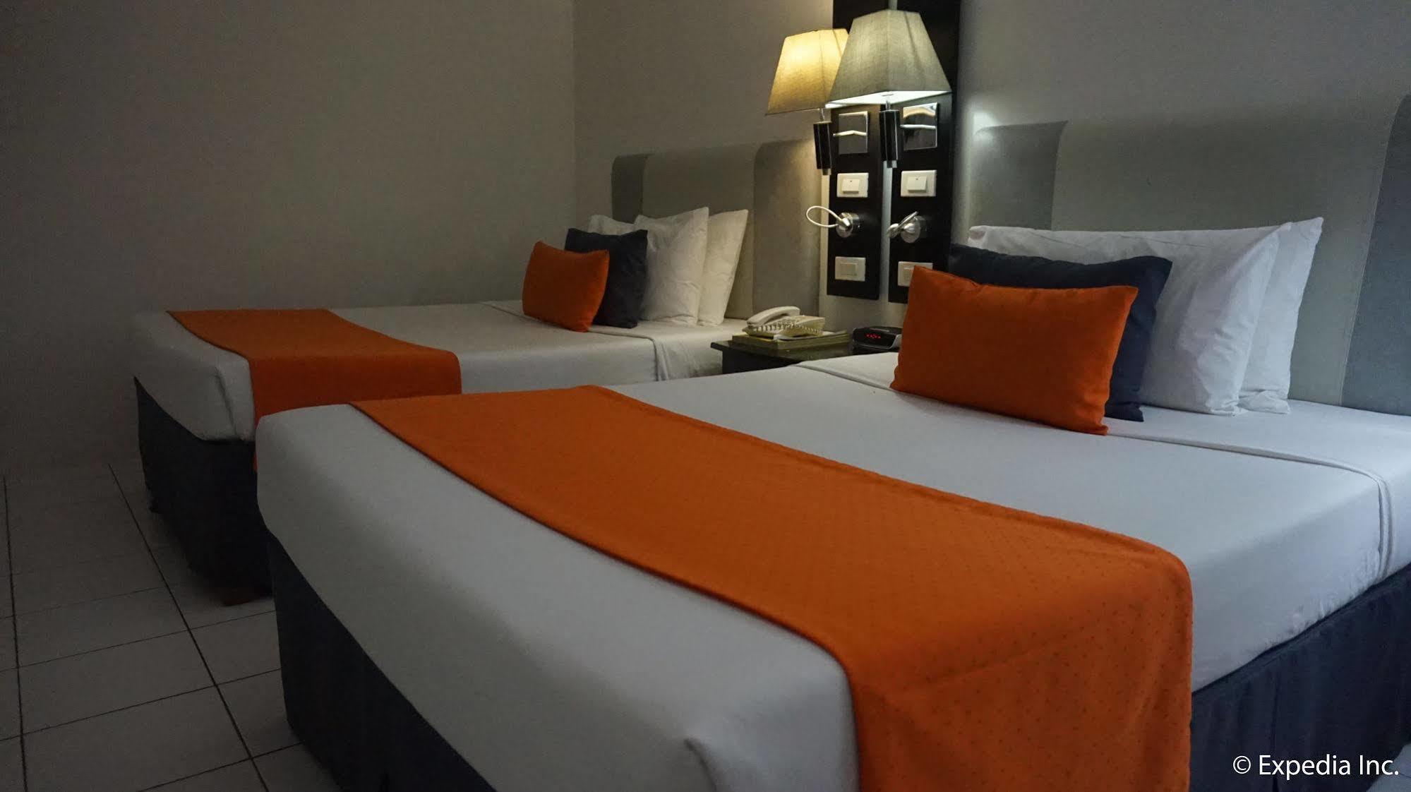 Hostel 1632 Manila Ngoại thất bức ảnh